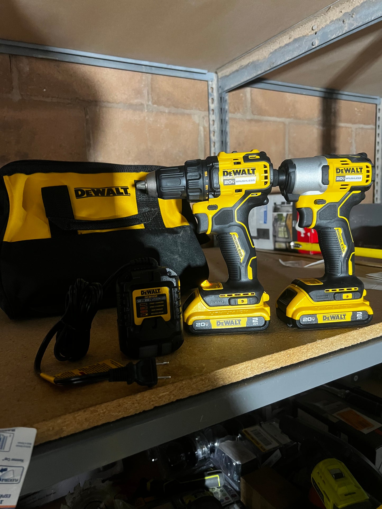 Conjunto de Taladros Dewalt 20V