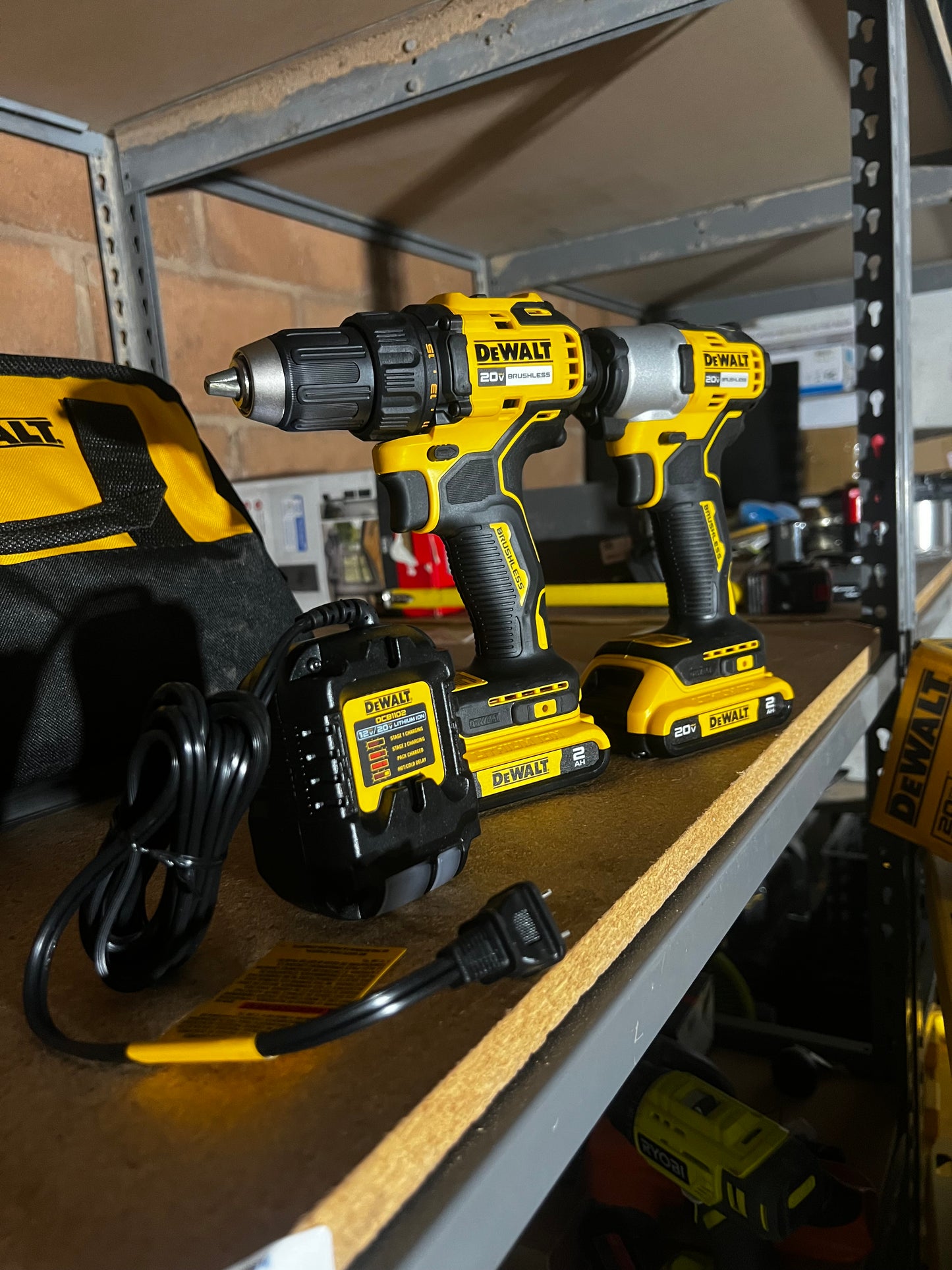 Conjunto de Taladros Dewalt 20V