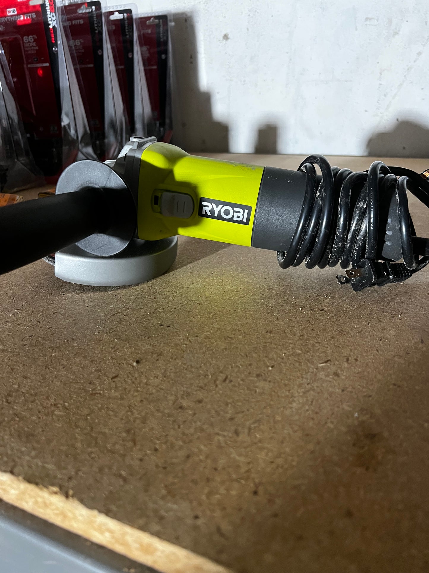 Esmeril Electrico Ryobi