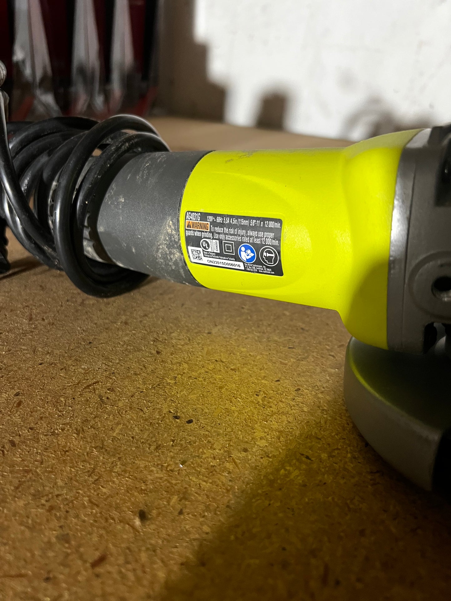 Esmeril Electrico Ryobi