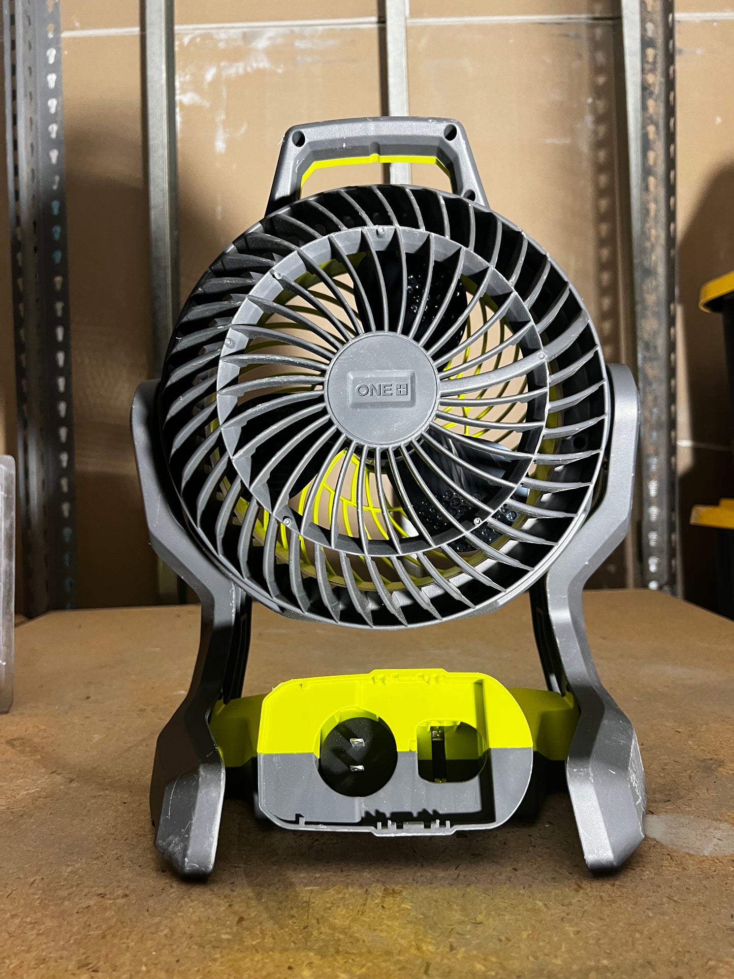 Abanico hibrido Ryobi 18V