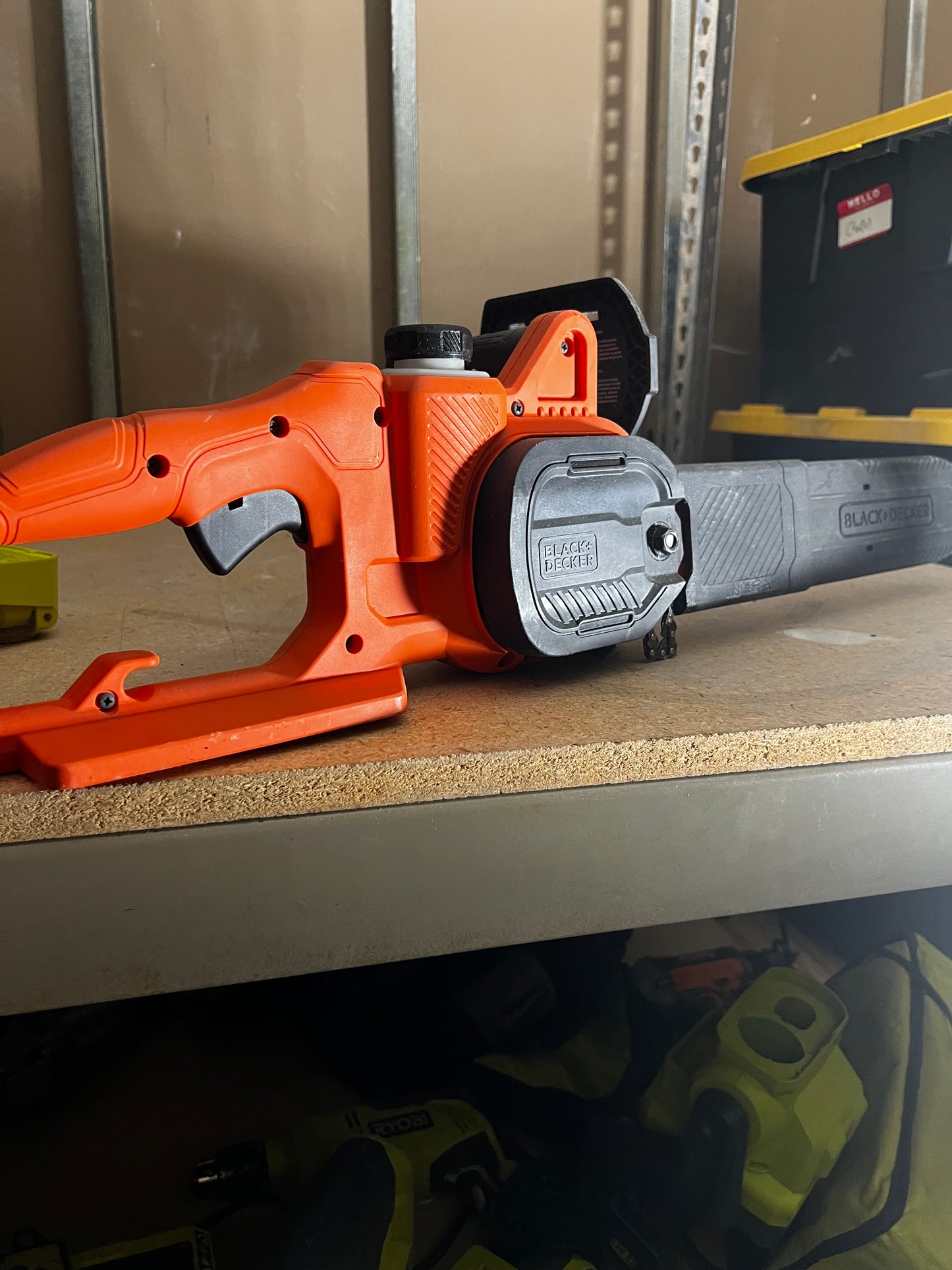 MotoSierra Electrica Black and Decker de 14 Pulgadas