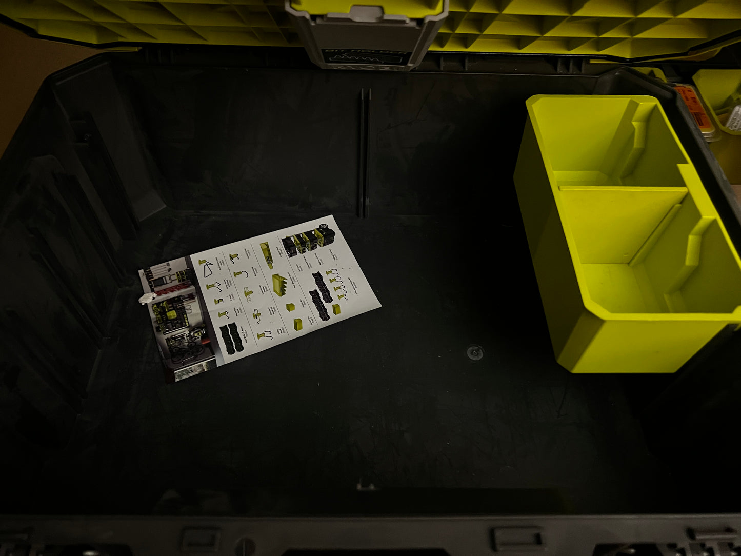 Caja de Herramienta Ryobi