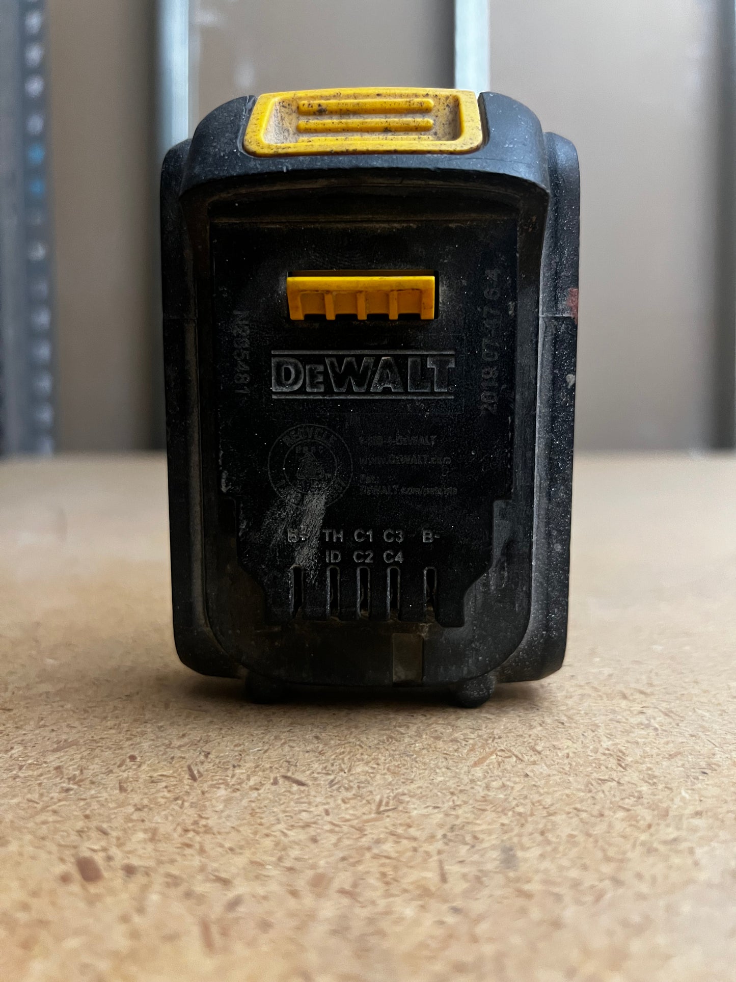 Bateria de 1.5 Ah Dewalt 20V Usada!!!