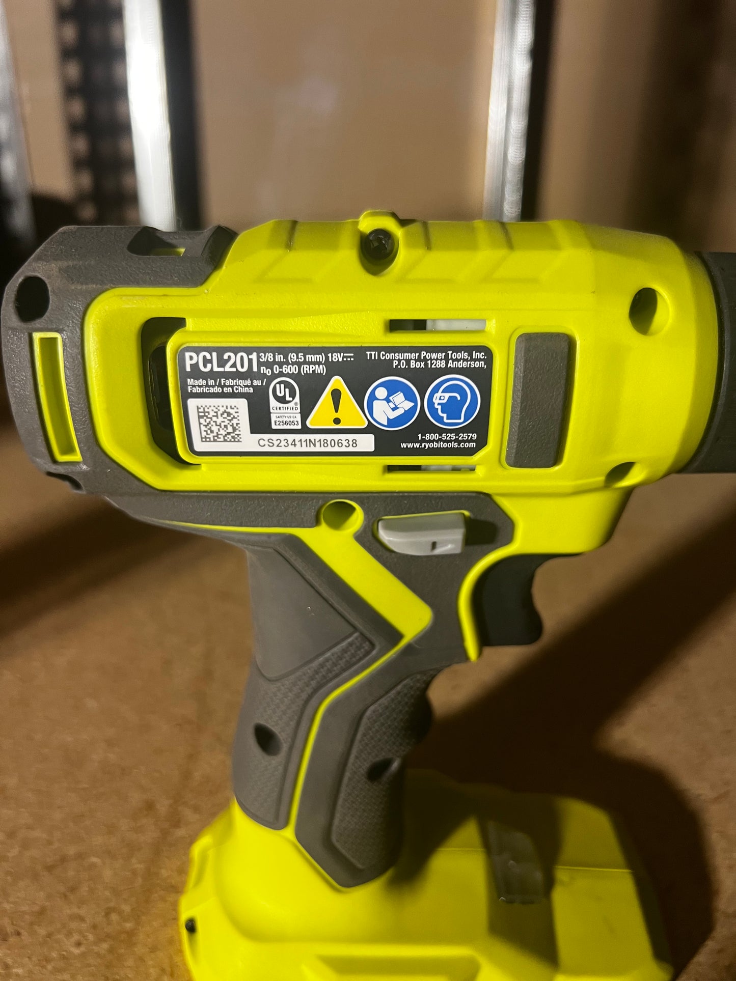 Taladro Ryobi 3/8