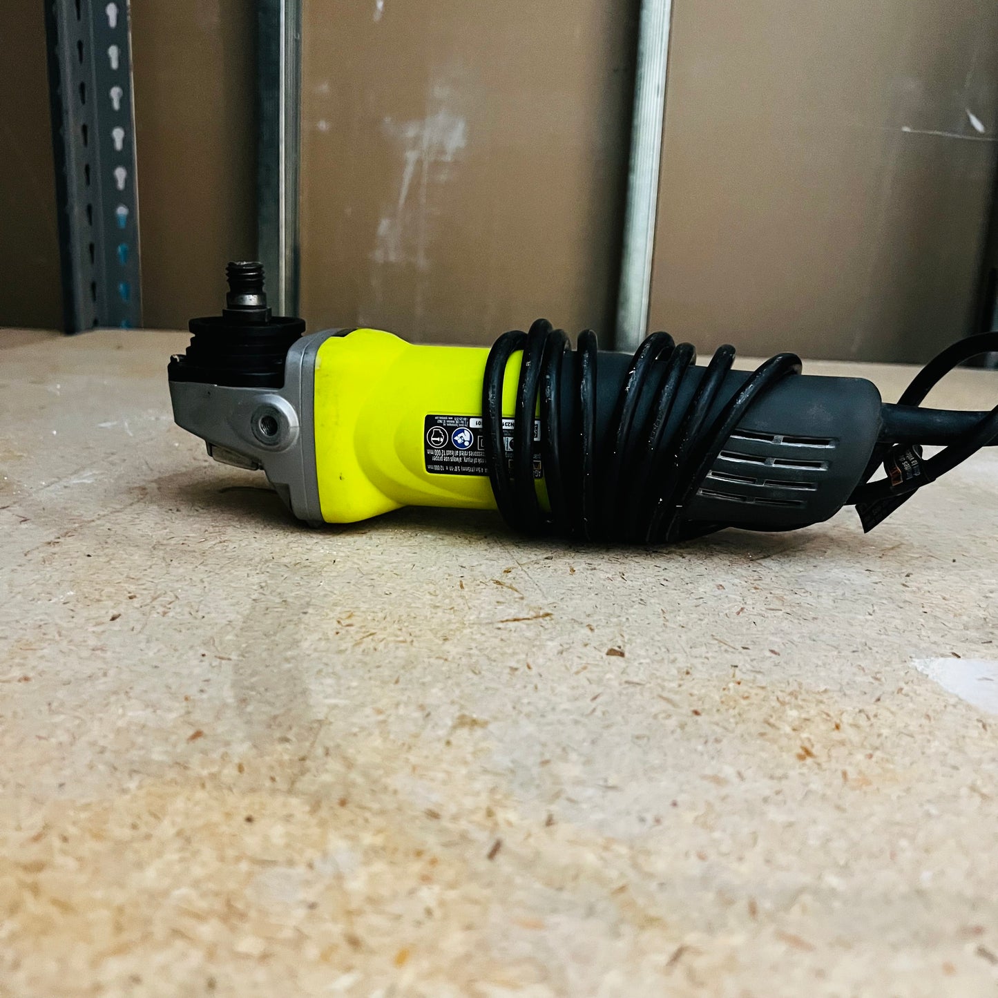 Esmeril Electrico Ryobi Usado