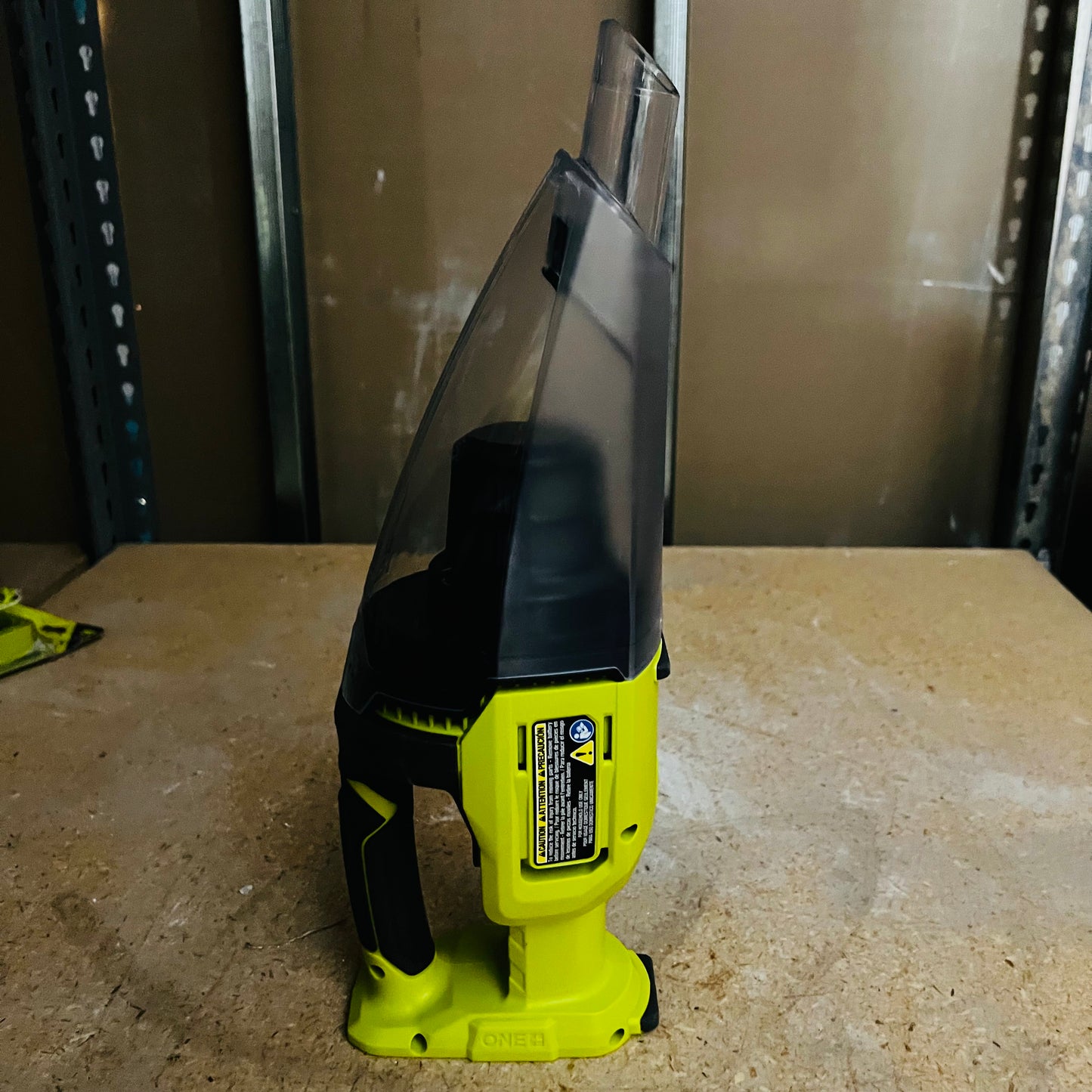 Aspiradora de Mano Ryobi 18V