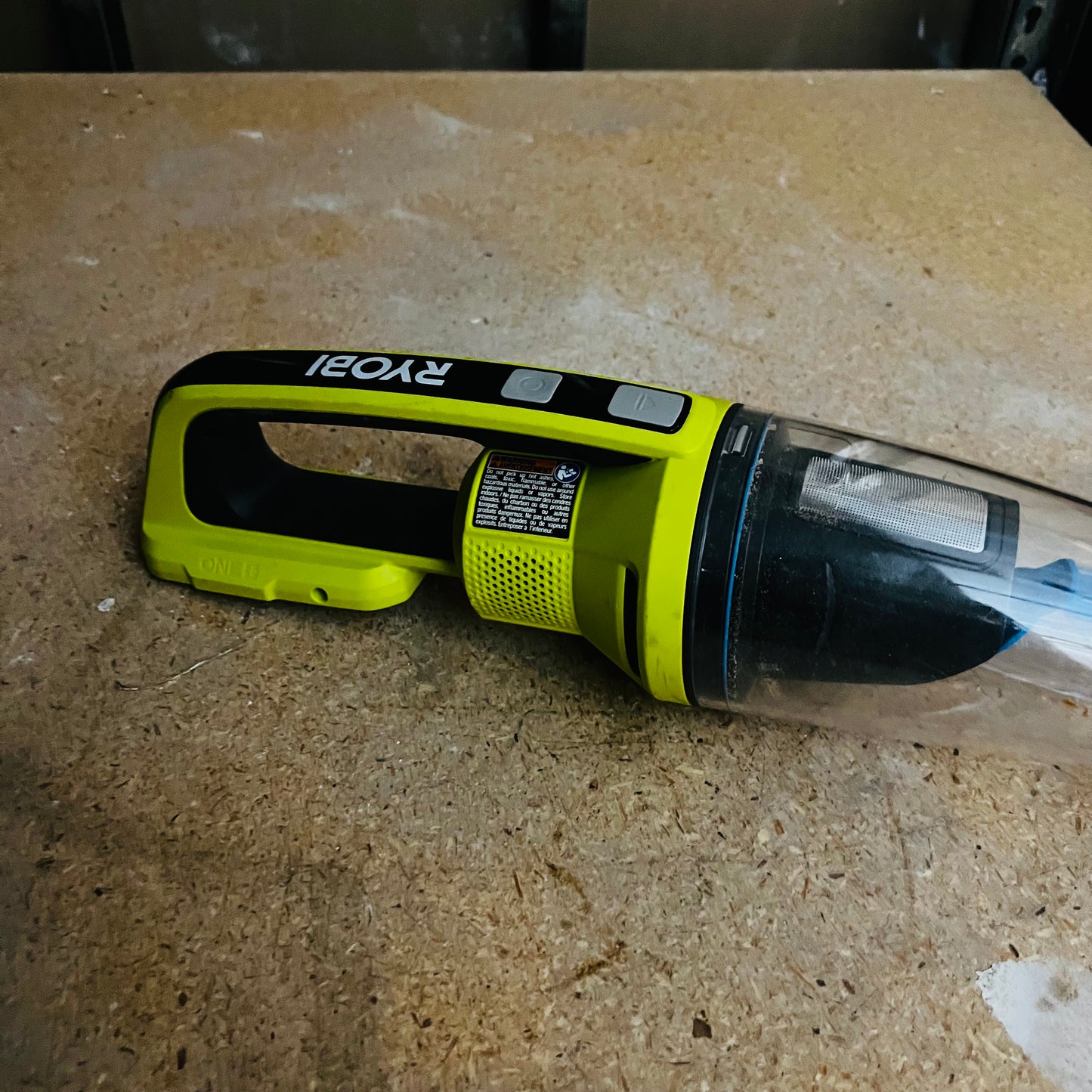 Aspiradora de Mano Ryobi 18V