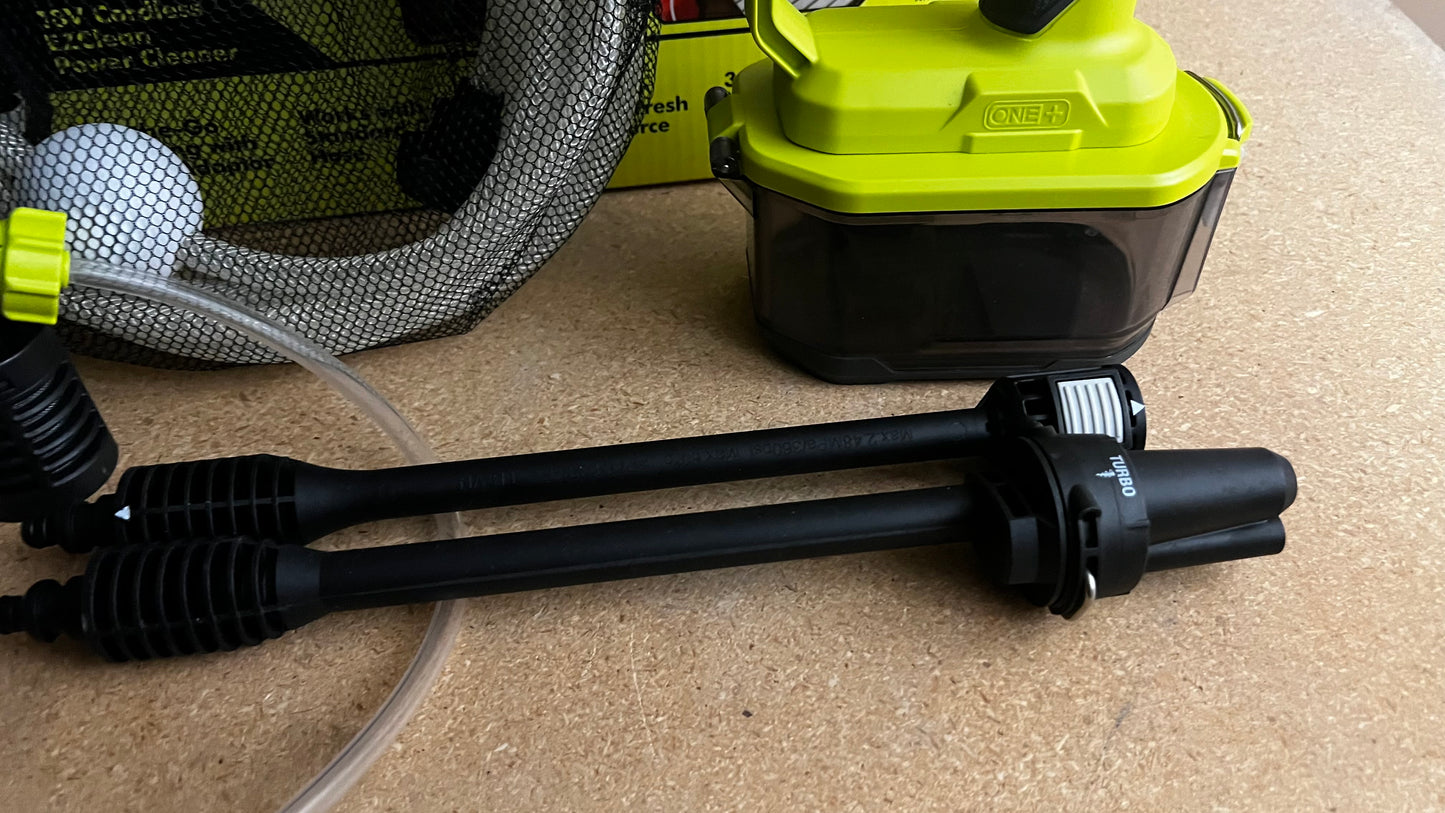 Hidrolavadora de 320 PSI Ryobi 18V