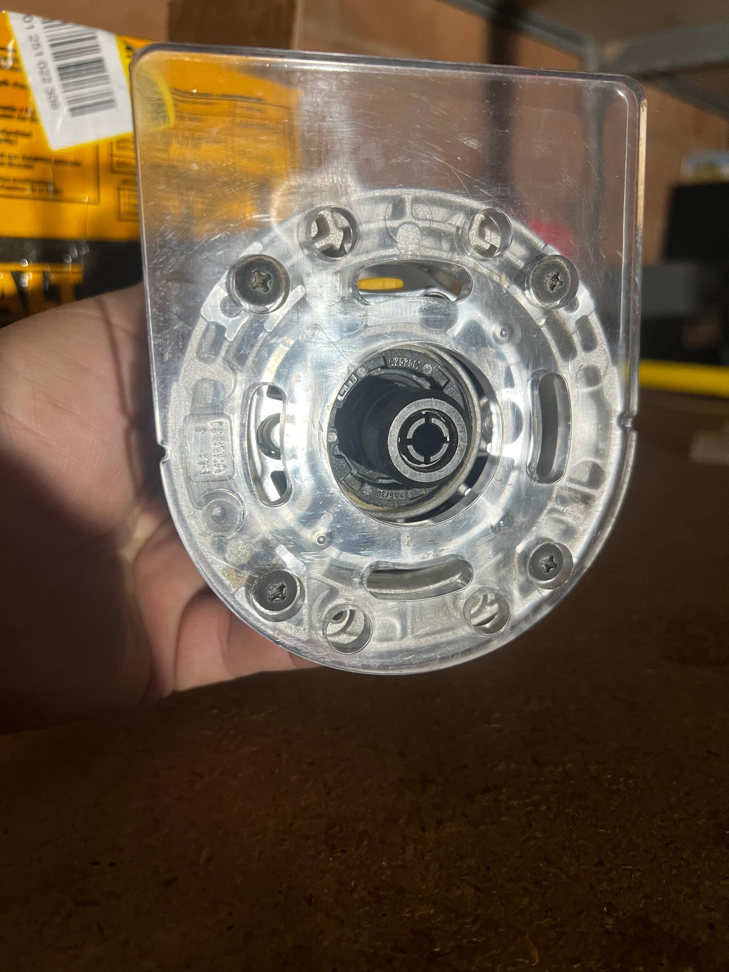 Router Dewalt 20V