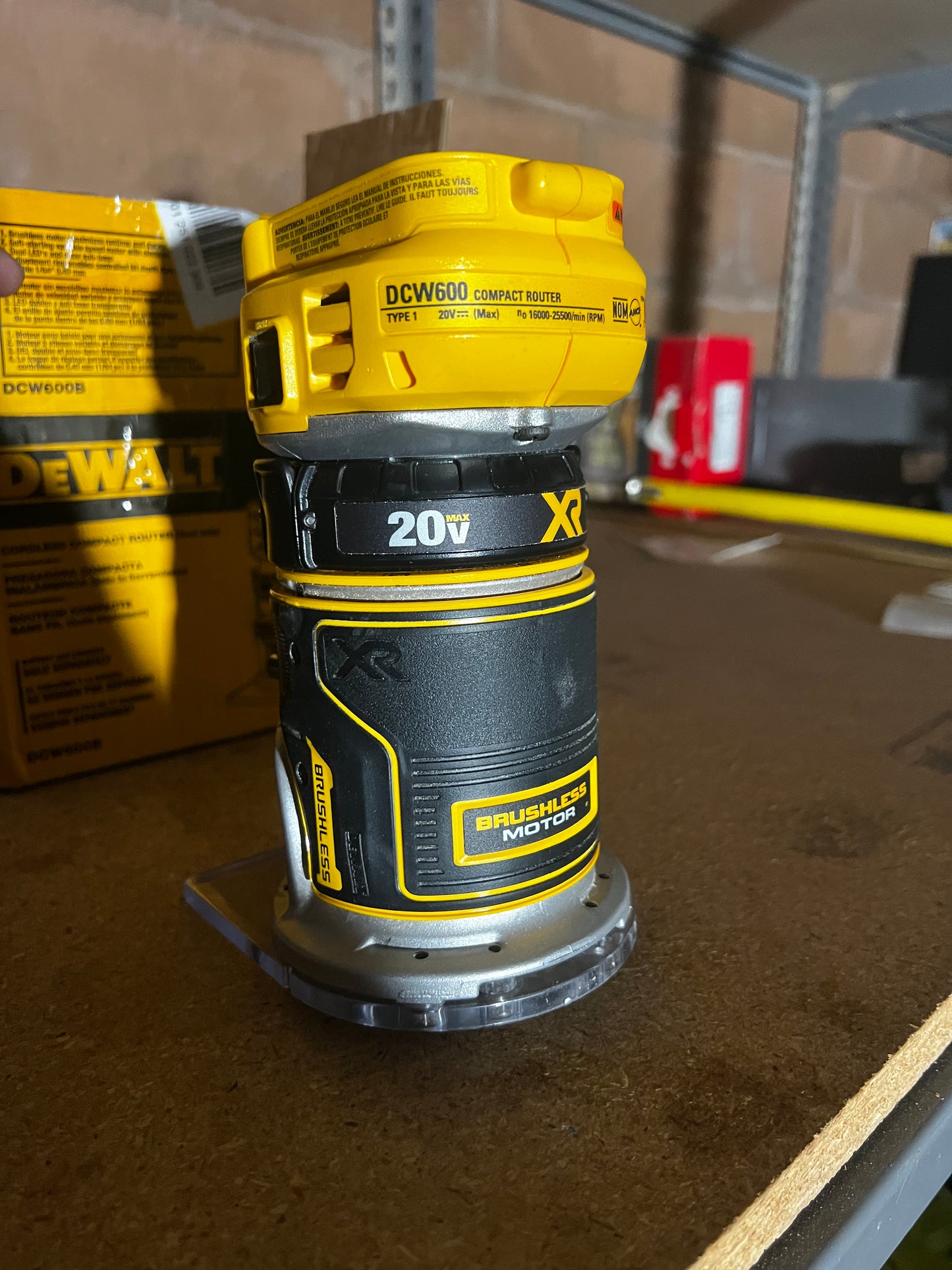 Router Dewalt 20V