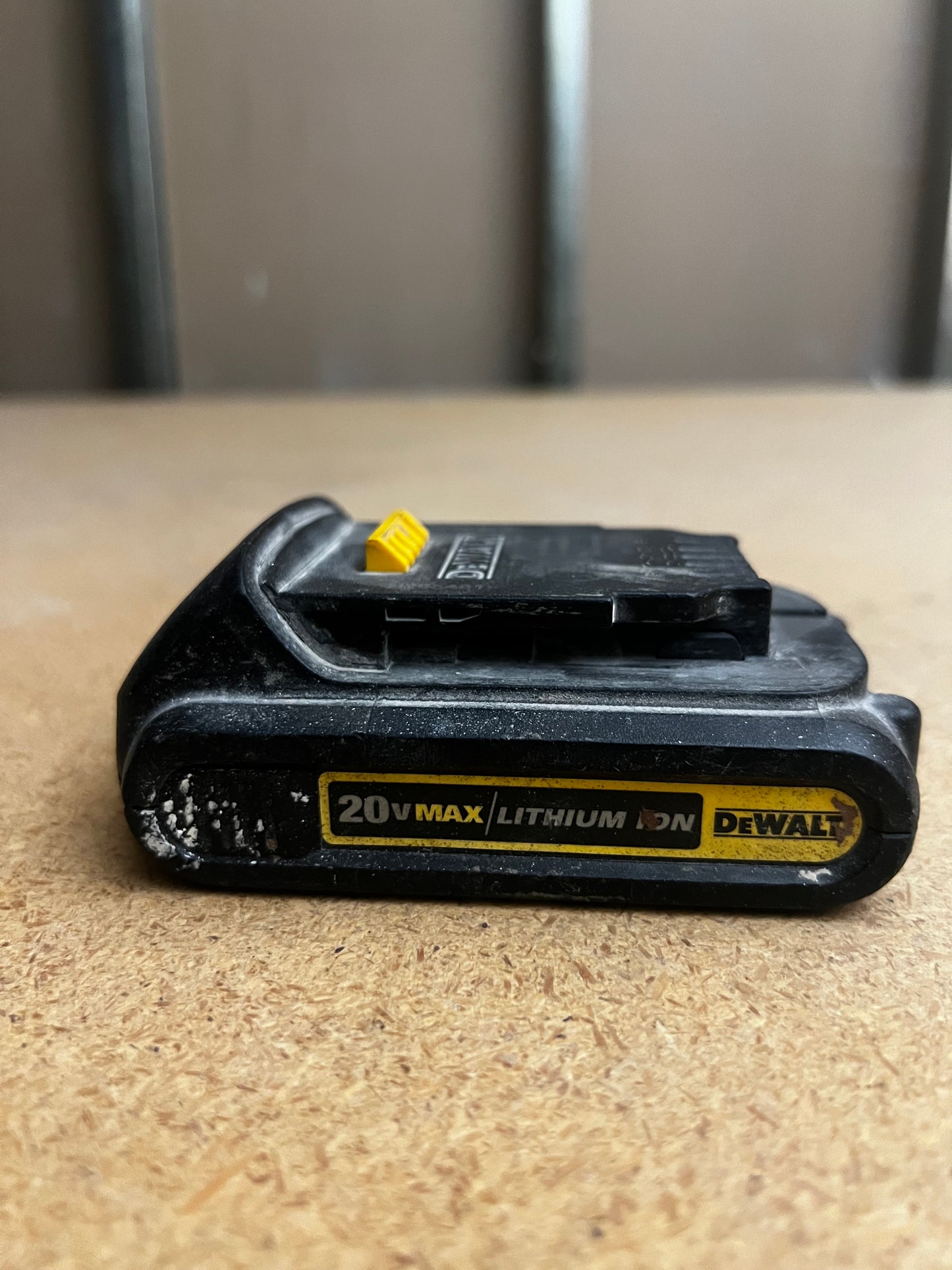 Bateria de 1.5 Ah Dewalt 20V Usada!!!