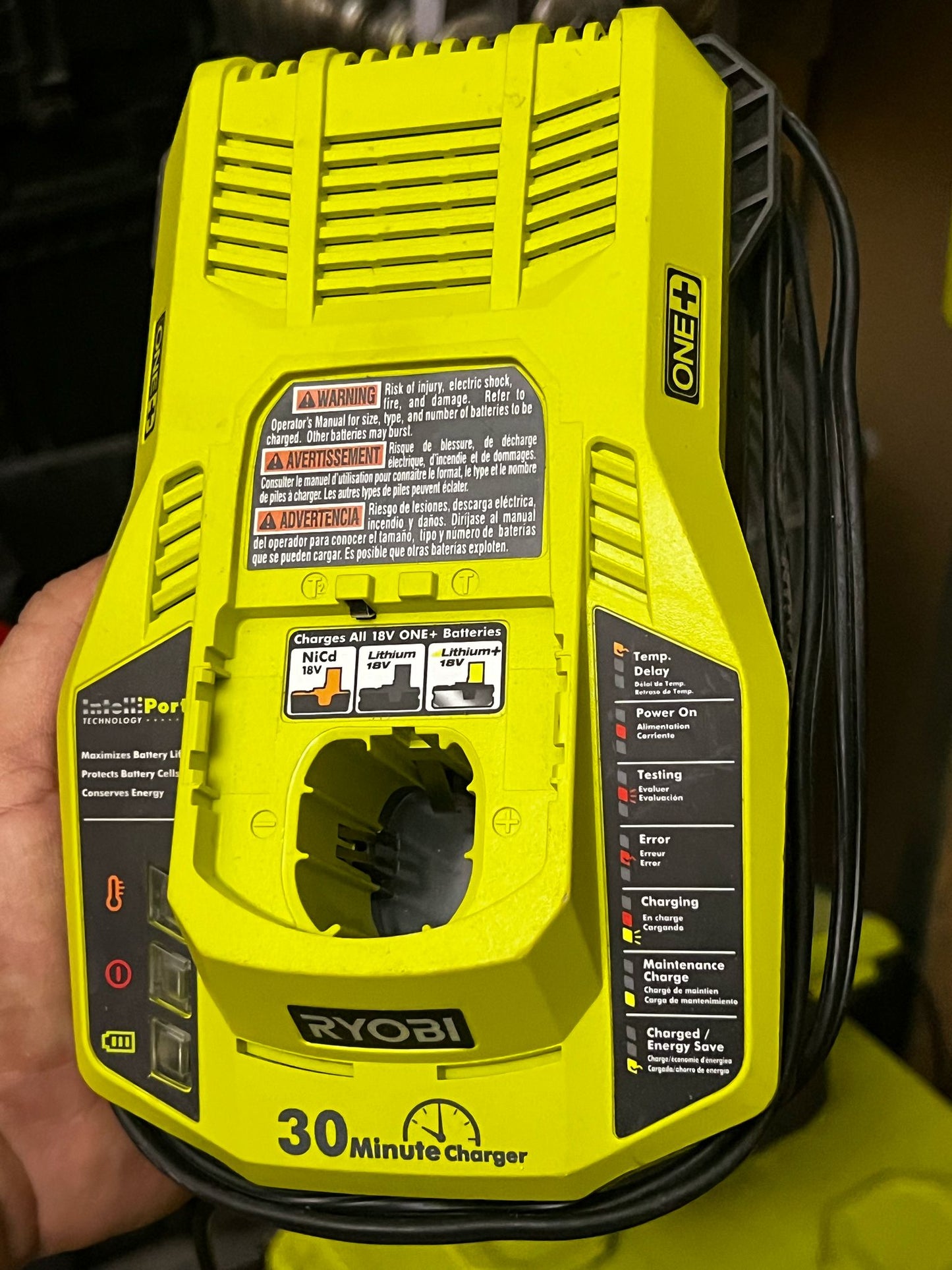 Cagador Rapido Ryobi 18V
